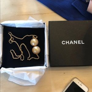 Chanel pearl belt